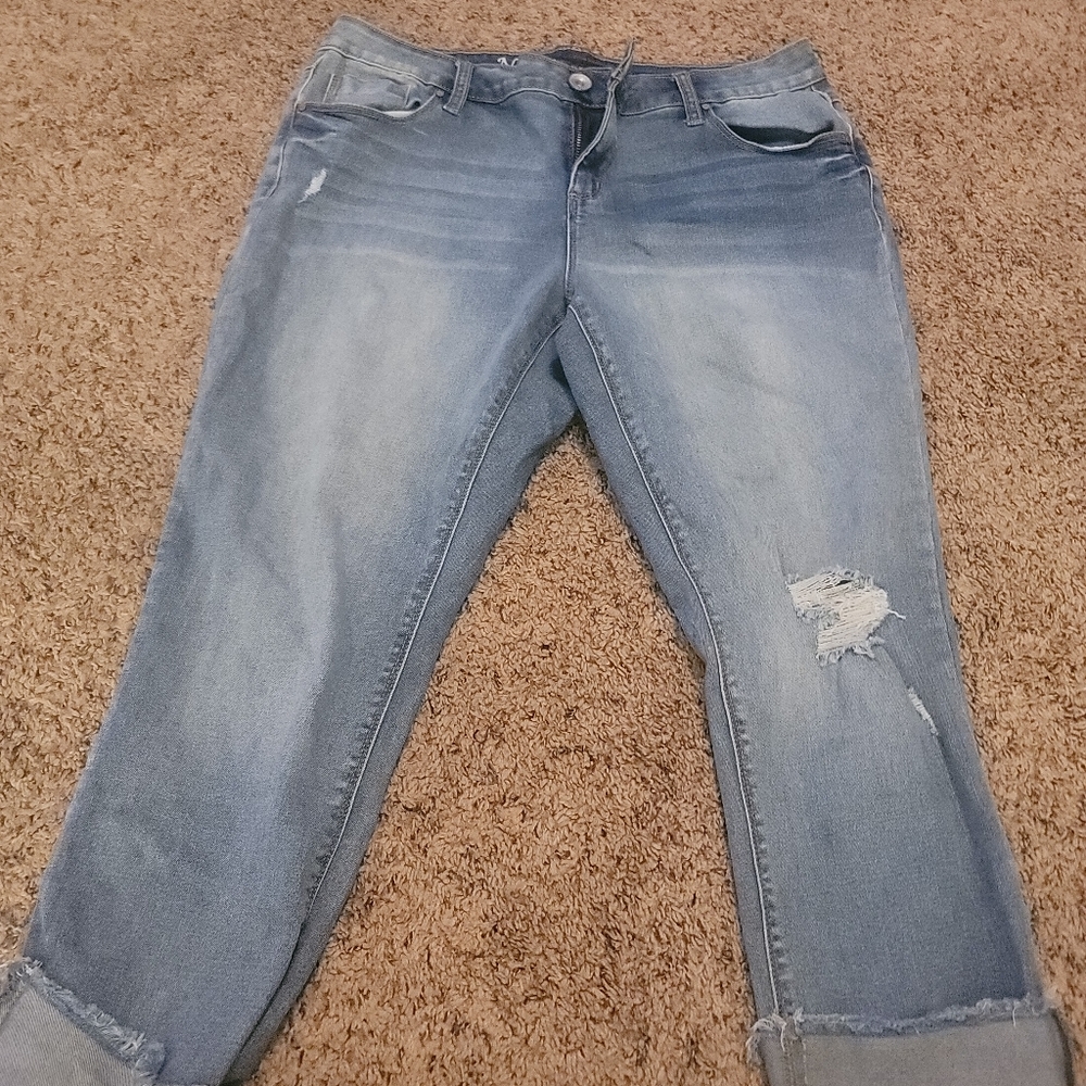 Naturals Capris